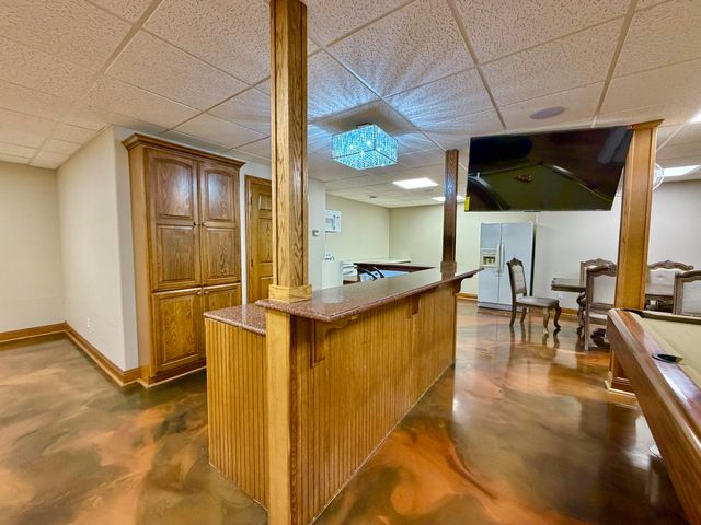 318 Fox Fire Court, Joplin, MO 64801