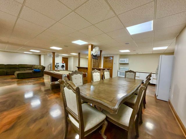 318 Fox Fire Court, Joplin, MO 64801