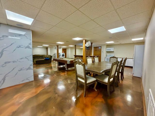 318 Fox Fire Court, Joplin, MO 64801