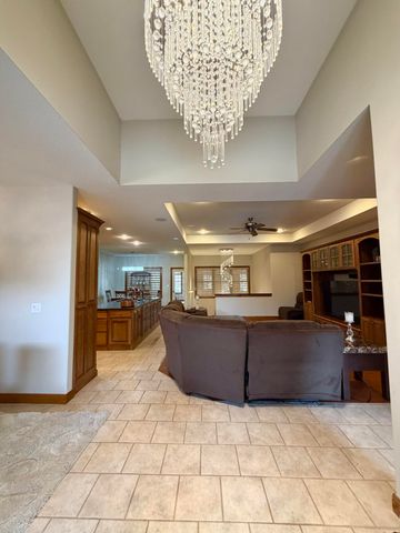 318 Fox Fire Court, Joplin, MO 64801