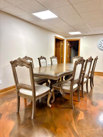 318 Fox Fire Court, Joplin, MO 64801