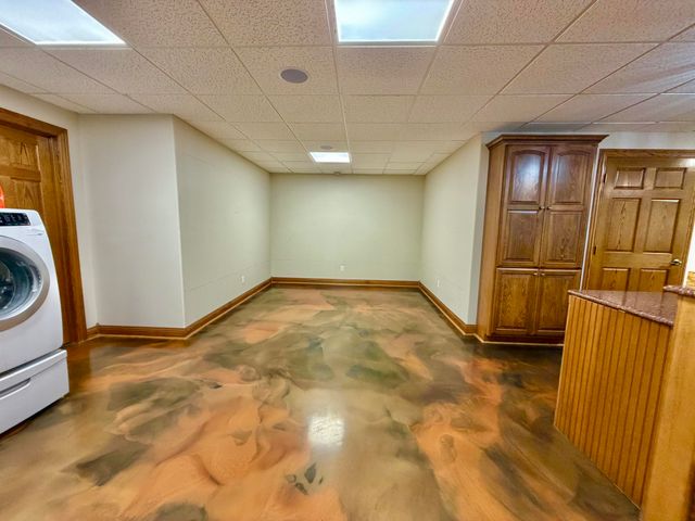 318 Fox Fire Court, Joplin, MO 64801