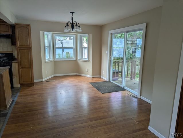 428 Garden City Drive, Salina, NY 13211