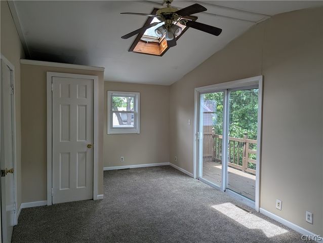 428 Garden City Drive, Salina, NY 13211