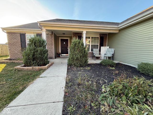 1786 Archbury Drive, Avon, IN 46123