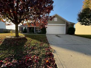 1786 Archbury Drive, Avon, IN 46123