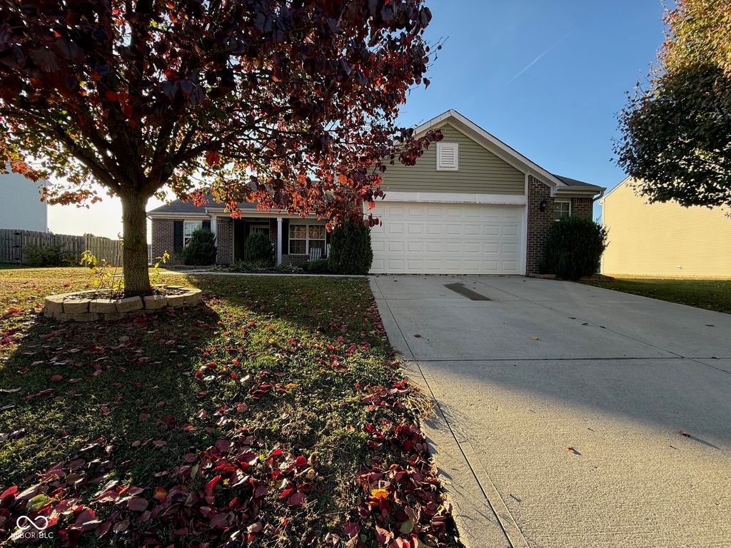 1786 Archbury Drive, Avon, IN 46123