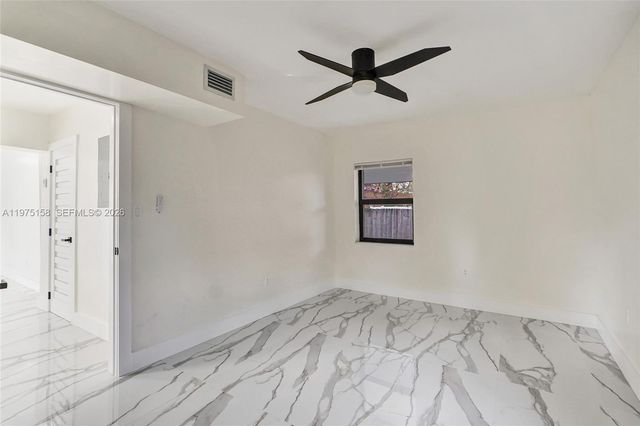 237 NE 110th Ter 237, Miami, FL 33161