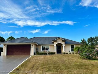 241 Sheppard Road NW, Lake Placid, FL 33852