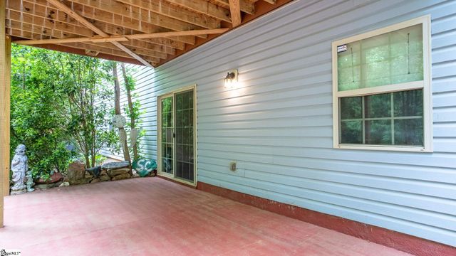 520 Abberly Lane, Boiling Springs, SC 29316