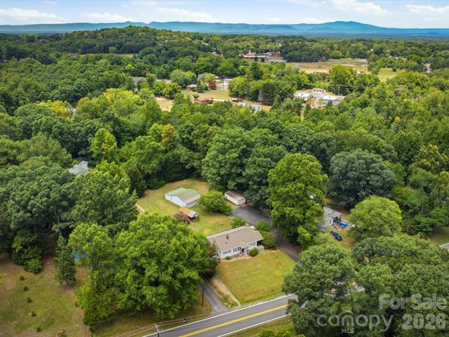 1809 Drexel Road, Valdese, NC 28690