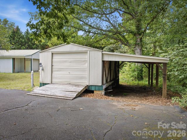 1809 Drexel Road, Valdese, NC 28690