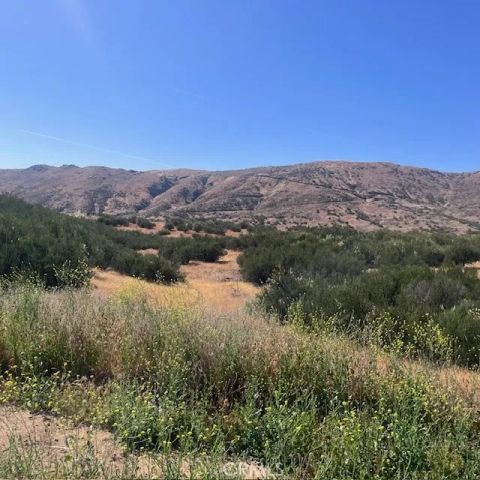 24330 El Toro, Perris, CA 92570