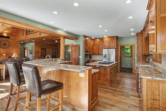 48 Longmeadow Lane, Niles, MI 49120