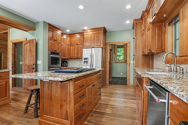 48 Longmeadow Lane, Niles, MI 49120