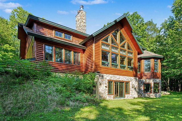 48 Longmeadow Lane, Niles, MI 49120