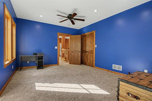 48 Longmeadow Lane, Niles, MI 49120