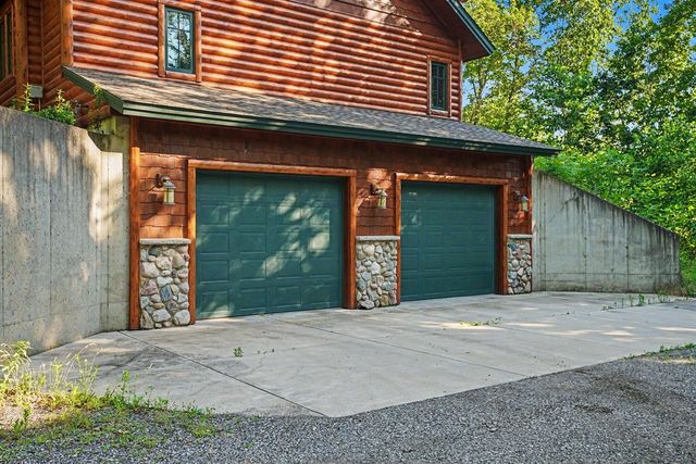 48 Longmeadow Lane, Niles, MI 49120