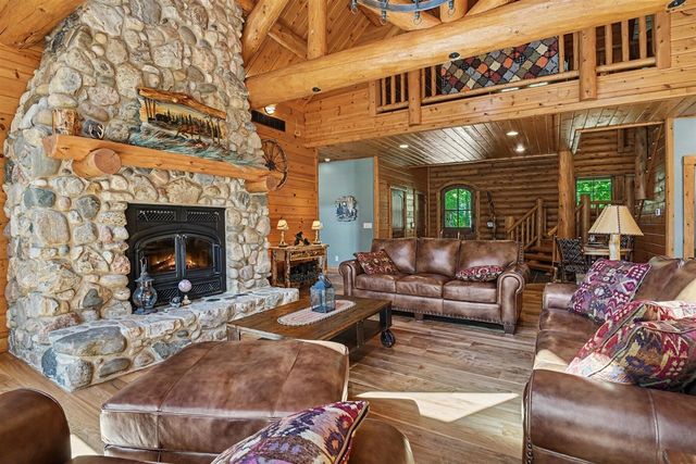 48 Longmeadow Lane, Niles, MI 49120
