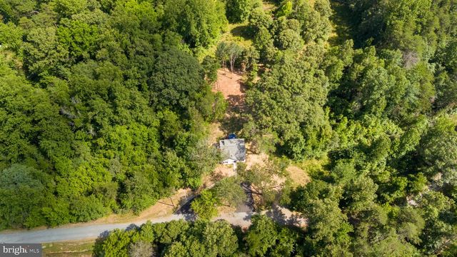 21 REIDS RD, Stafford, VA 22554