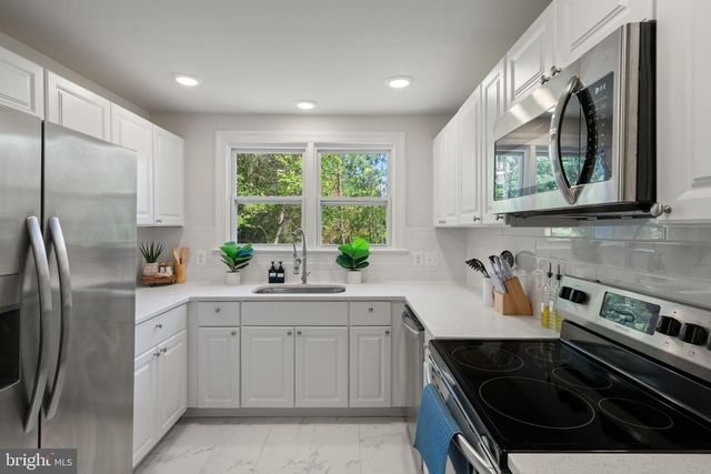 21 REIDS RD, Stafford, VA 22554