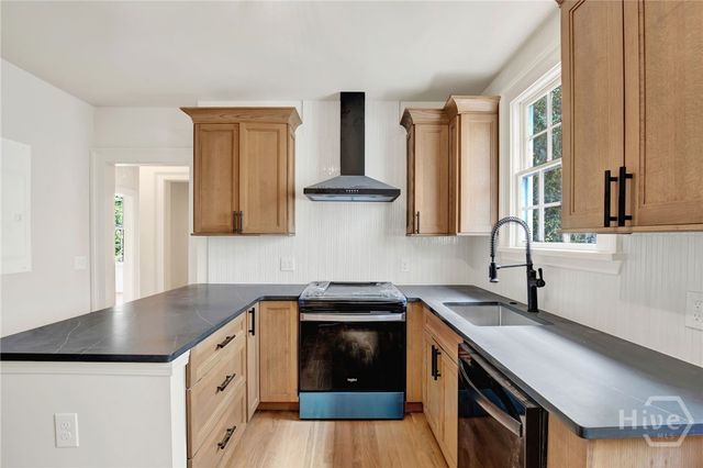 105 E Gwinnett Street 3, Savannah, GA 31401