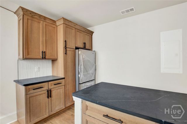 105 E Gwinnett Street 3, Savannah, GA 31401