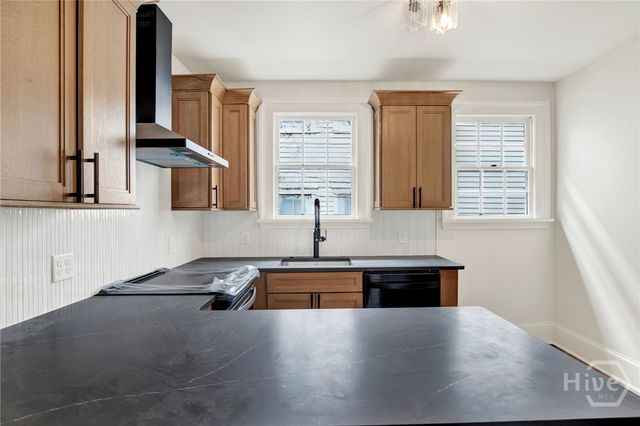 105 E Gwinnett Street 3, Savannah, GA 31401