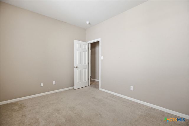 904 Winding Creek Place, Round Rock, TX 78665