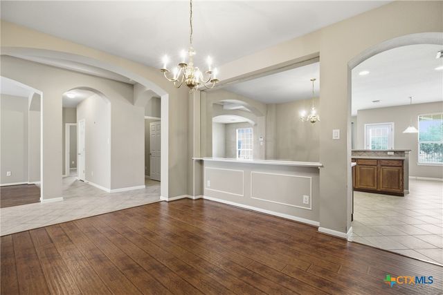 904 Winding Creek Place, Round Rock, TX 78665