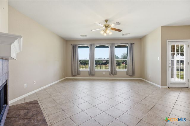 904 Winding Creek Place, Round Rock, TX 78665