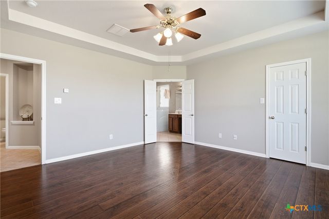 904 Winding Creek Place, Round Rock, TX 78665