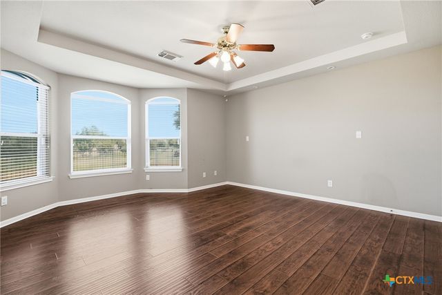 904 Winding Creek Place, Round Rock, TX 78665