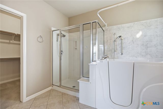 904 Winding Creek Place, Round Rock, TX 78665