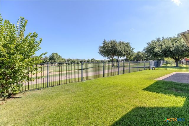 904 Winding Creek Place, Round Rock, TX 78665