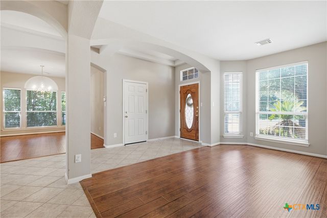 904 Winding Creek Place, Round Rock, TX 78665