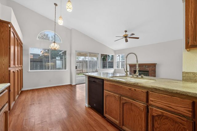 8425 Morning Skye Way, Antelope, CA 95843