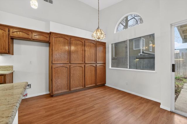 8425 Morning Skye Way, Antelope, CA 95843