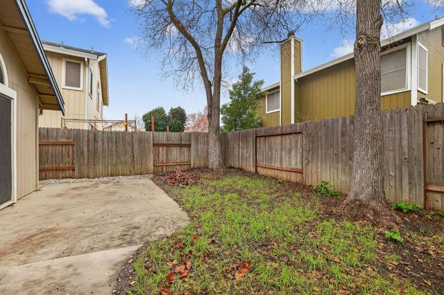 8425 Morning Skye Way, Antelope, CA 95843