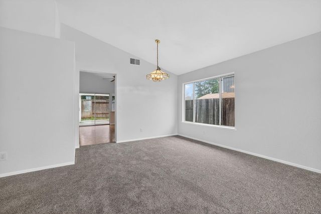 8425 Morning Skye Way, Antelope, CA 95843