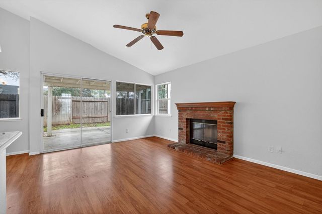 8425 Morning Skye Way, Antelope, CA 95843