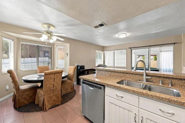 41211 Mountain Pride Drive, Murrieta, CA 92562