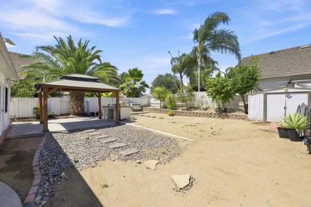 41211 Mountain Pride Drive, Murrieta, CA 92562