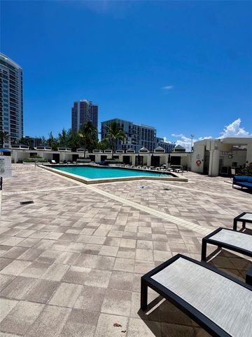 19500 Turnberry Way 15F, Aventura, FL 33180