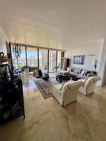 19500 Turnberry Way 15F, Aventura, FL 33180
