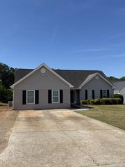 4383 Todd Road, Braselton, GA 30517