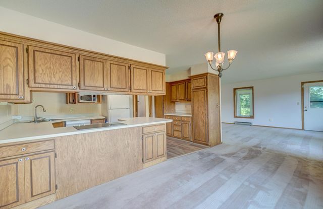 12860 Saint Croix Trail N, Stillwater, MN 55082