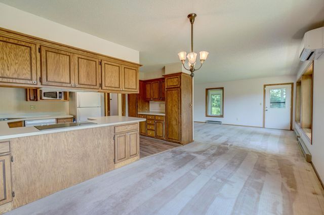 12860 Saint Croix Trail N, Stillwater, MN 55082