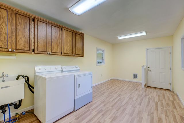 12860 Saint Croix Trail N, Stillwater, MN 55082