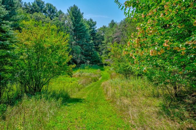 12860 Saint Croix Trail N, Stillwater, MN 55082